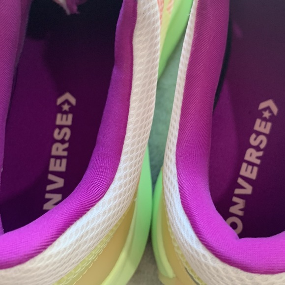 Converse Run Star Tennis Shoe 8.5M/10W - Picture 2 of 4